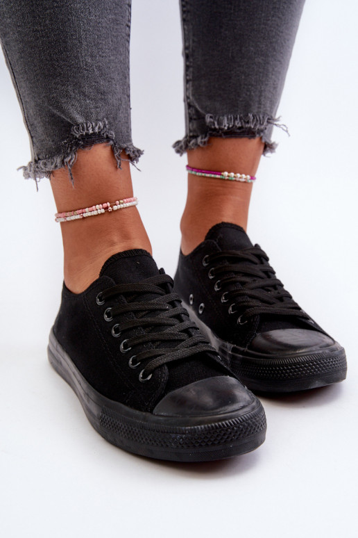 Klasikinio modelio sportbačiai  Juodos spalvos Caelira