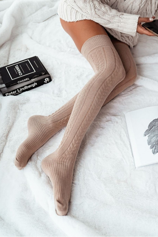 Zakolanówki  su aužūro elementais Warkocz smėlio spalvos