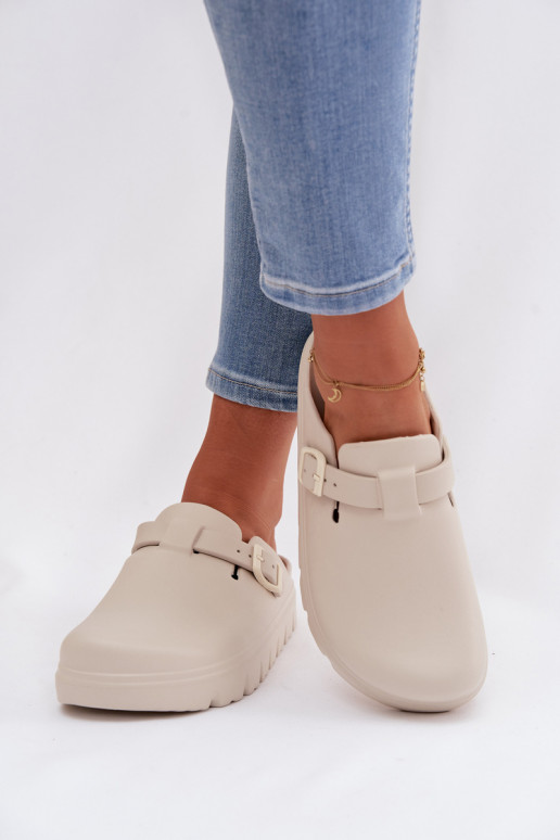  Moteriškos šlepetės su dirželiais I su sagtimis smėlio spalvos Larinie