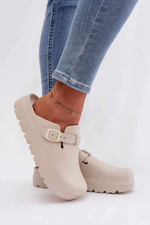  Moteriškos šlepetės su dirželiais I su sagtimis smėlio spalvos Larinie