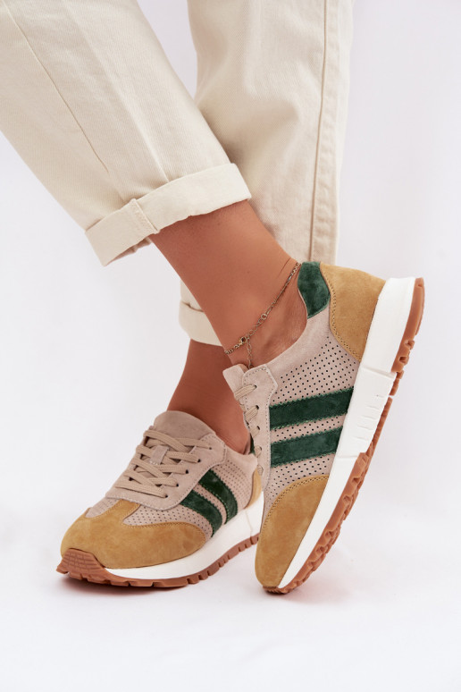 Moteriški batai Sneakers modelio iš natūralaus zomšo smėlio-geltonos spalvos