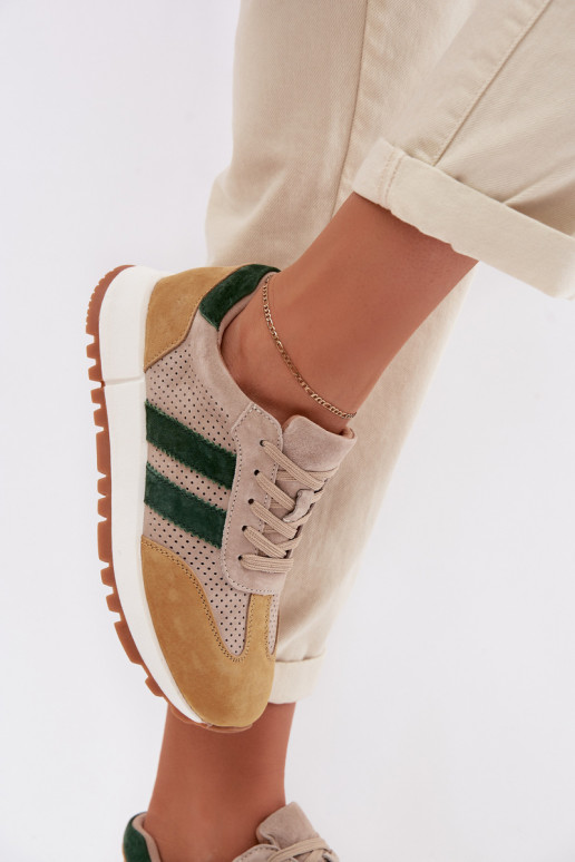 Moteriški batai Sneakers modelio iš natūralaus zomšo smėlio-geltonos spalvos
