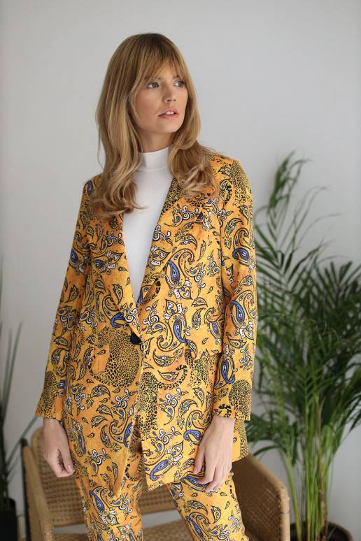  Švarkas modelis 154281 Eteria Colour Mist 