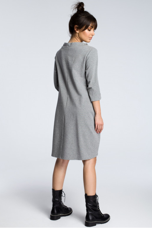 Pilka oversized suknelė su juostele
