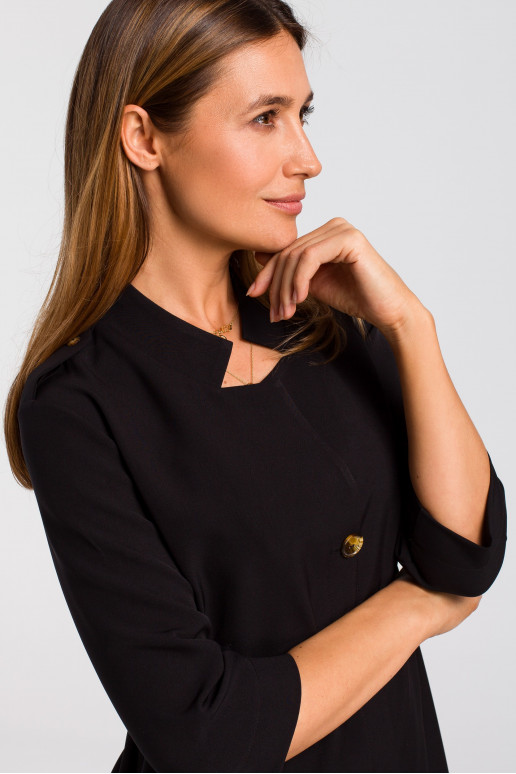 Juoda švarkelio suknelė