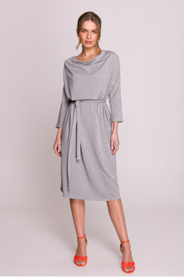 Pilka oversized megzta suknelė