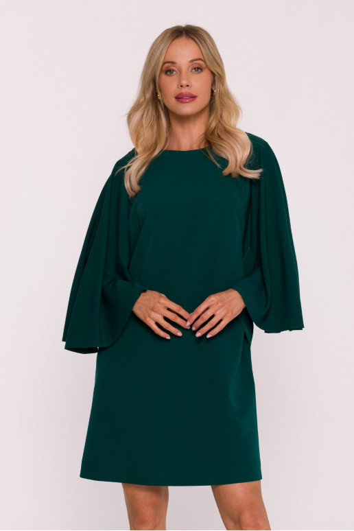 Žalia mini suknelė su šikšnosparnio rankovėmis