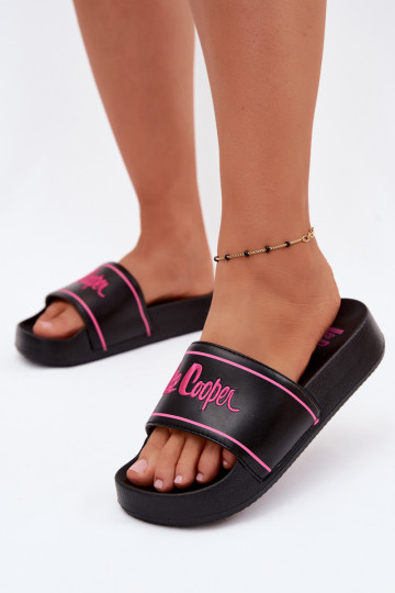 Moteriškos šlepetės su platforma Lee Cooper LCW-25-42-3530L Juodos spalvos