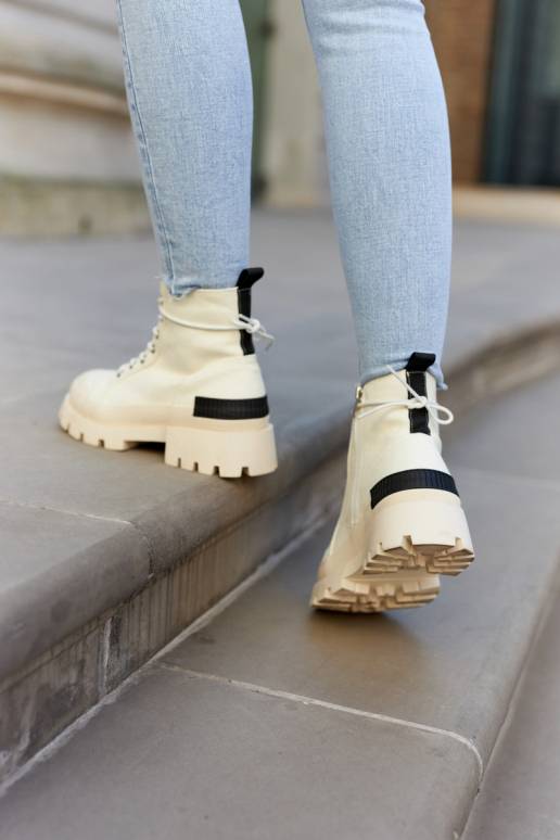 Moteriški aulinukai dramblio kaulo... Moteriški aulinukai dramblio kaulo...