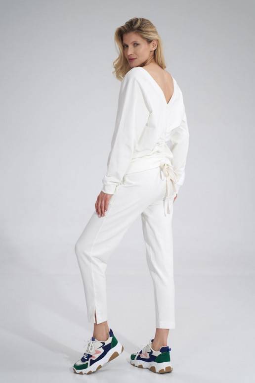  Laisvalaikio kelnės modelis 155924 Figl 