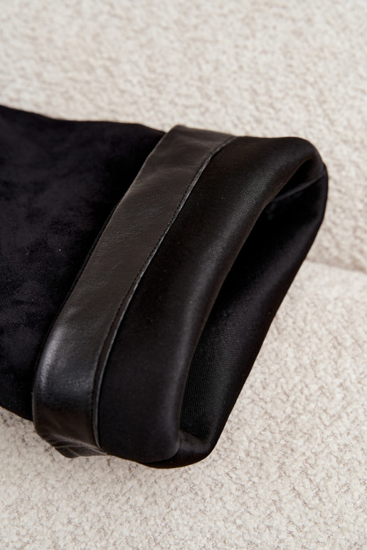 Įsispiriamo modelio ilgaauliai batai su kulniukais iš eko zomšosowe Juodos spalvos Casella