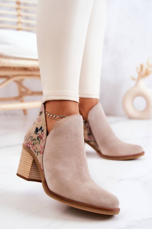 Moteriški aulinukai su kulniukais... Moteriški aulinukai su kulniukais...