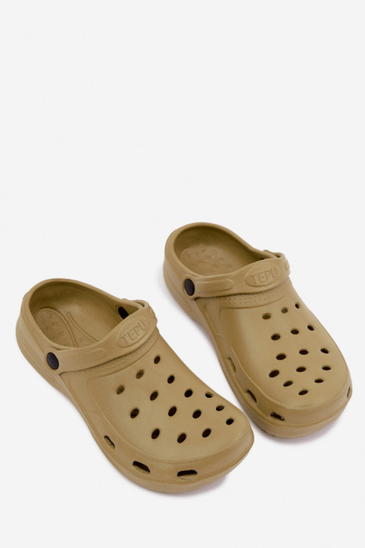 Šlepetės    žalios spalvos Aderis