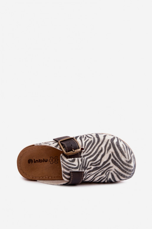 Šlepetės   su sagtimis DJ000016 Zebra