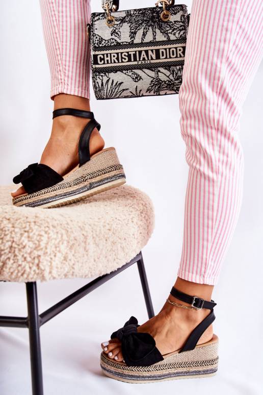 Zomšinės platforminės basutės juodos... Zomšinės platforminės basutės juodos...