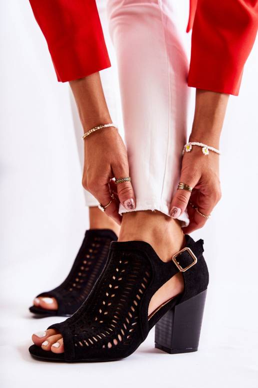 Moteriški aulinukai su Cut Out...