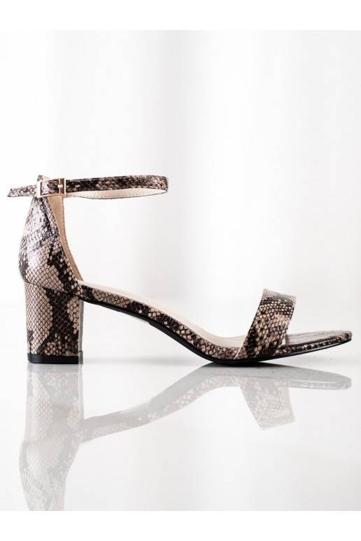 basutės ant kulno su gyvatės odos imitacija 