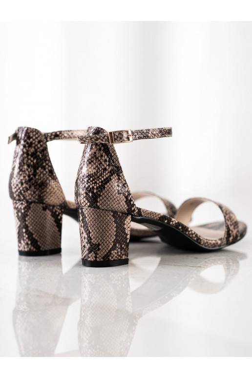 basutės ant kulno su gyvatės odos imitacija 