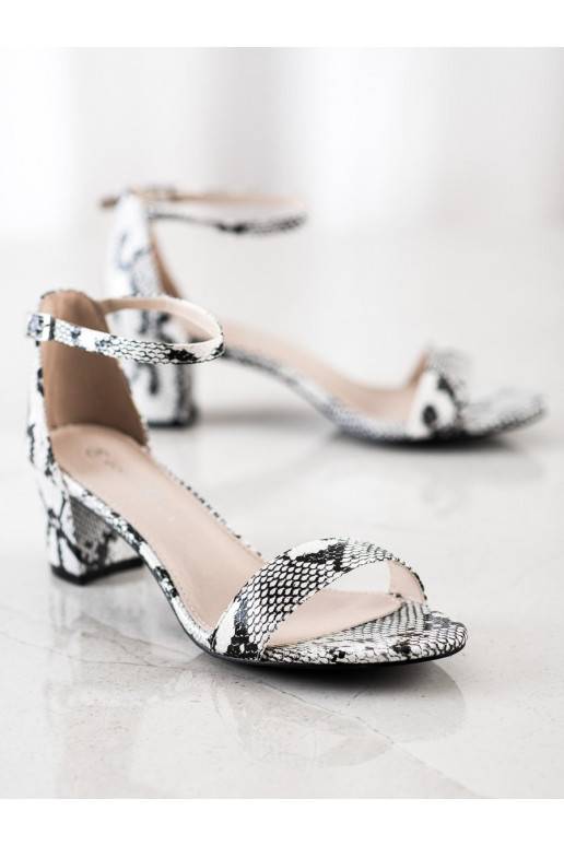 basutės ant kulno su gyvatės odos imitacija 