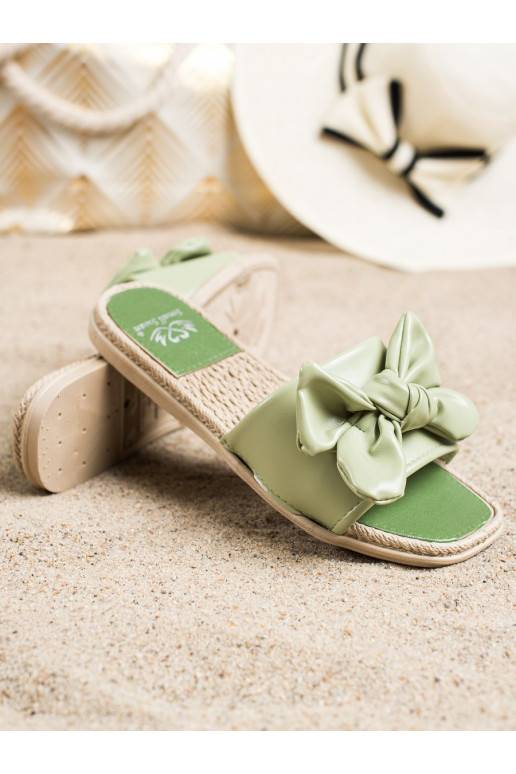 Šlepetės su kaspinais 