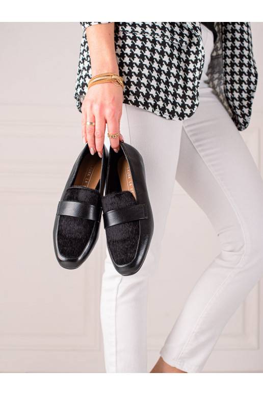 juodos spalvos batai su kailiuku 