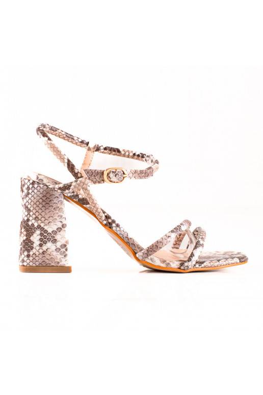 sandalai NA SZEROKIM OBCASIE VINCEZA 