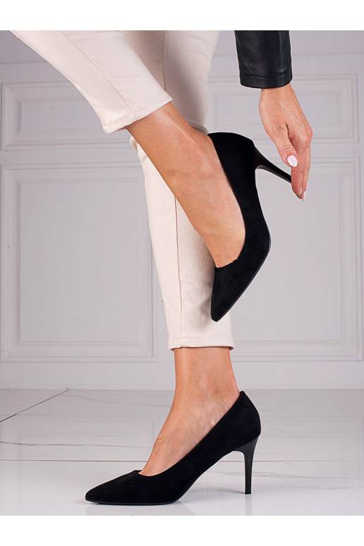 iš zomšos juodos spalvos szpilki Shelovet