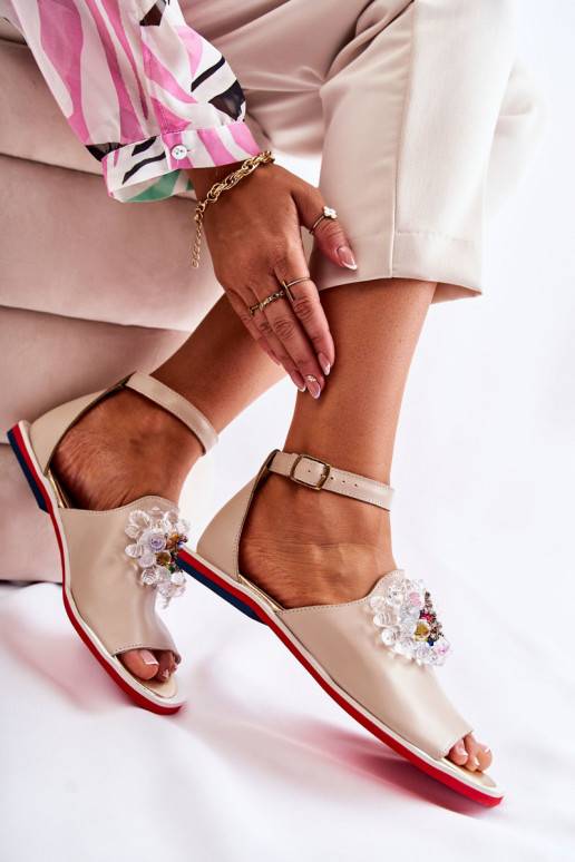 Smėlio spalvos sandalai su...