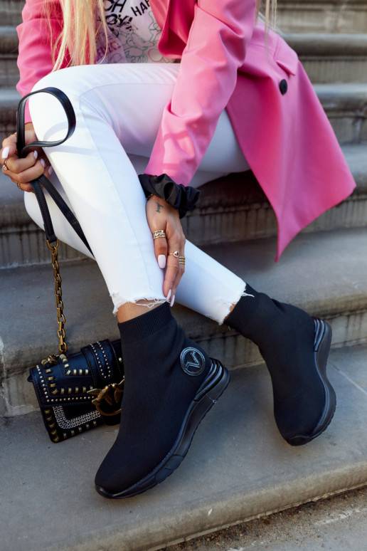 Juodos spalvos tekstiliniai... Juodos spalvos tekstiliniai...