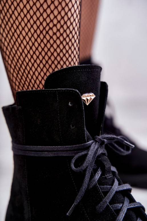 Zomšiniai auliniai batai su... Zomšiniai auliniai batai su...