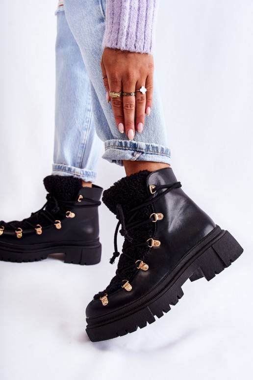 Aulinukai juodos spalvos Arisa