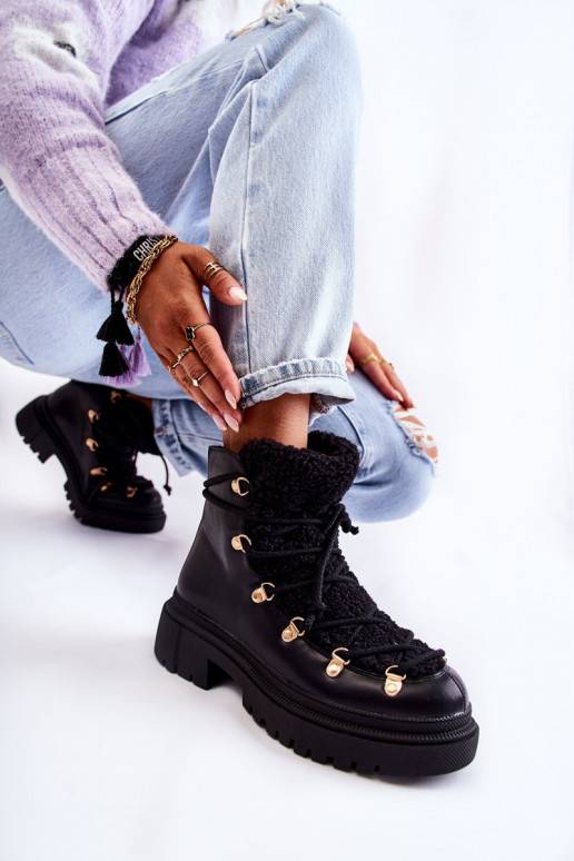 Aulinukai juodos spalvos Arisa