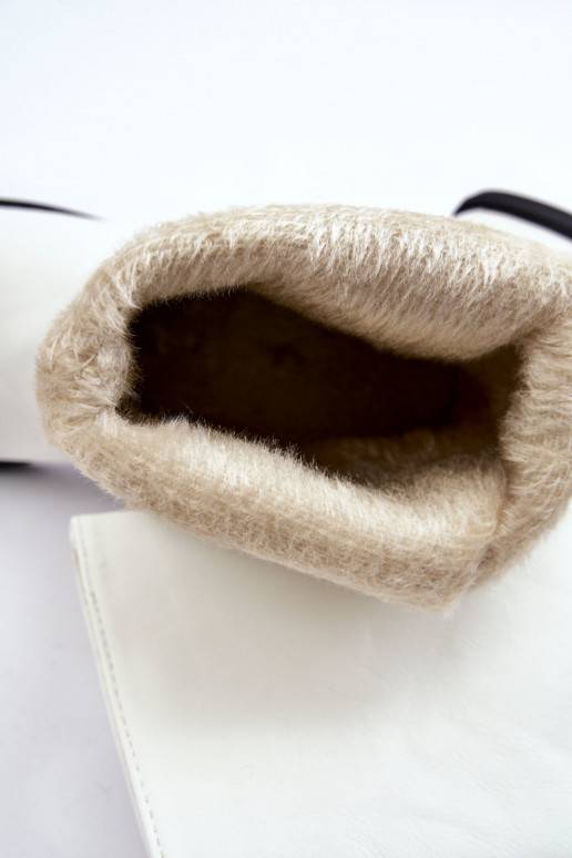 Aulinukai Įsispiriamo modelio baltos... Aulinukai Įsispiriamo modelio baltos...