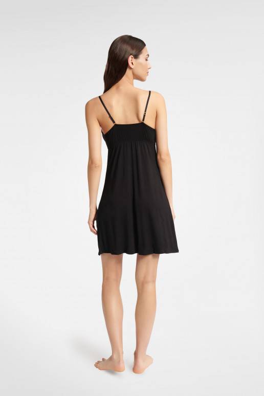  Naktiniai 176389 Henderson 