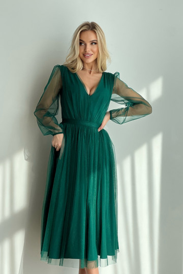 Elegantiška tiulio suknelė...