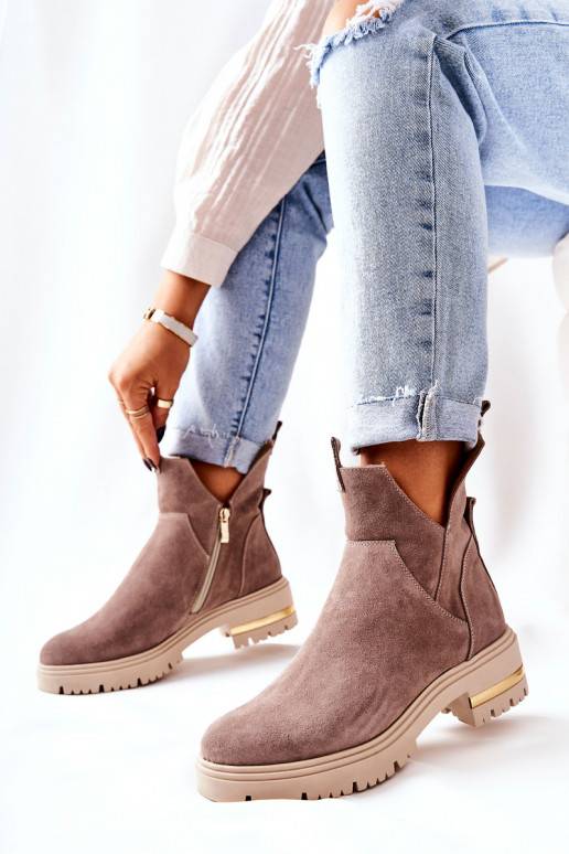 Pašiltinti kapučino spalvos aulinukai... Pašiltinti kapučino spalvos aulinukai...