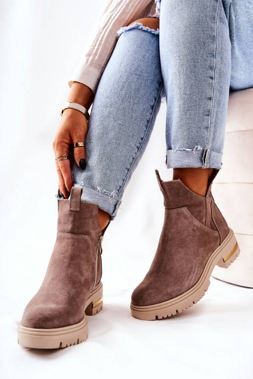 Pašiltinti kapučino spalvos aulinukai... Pašiltinti kapučino spalvos aulinukai...