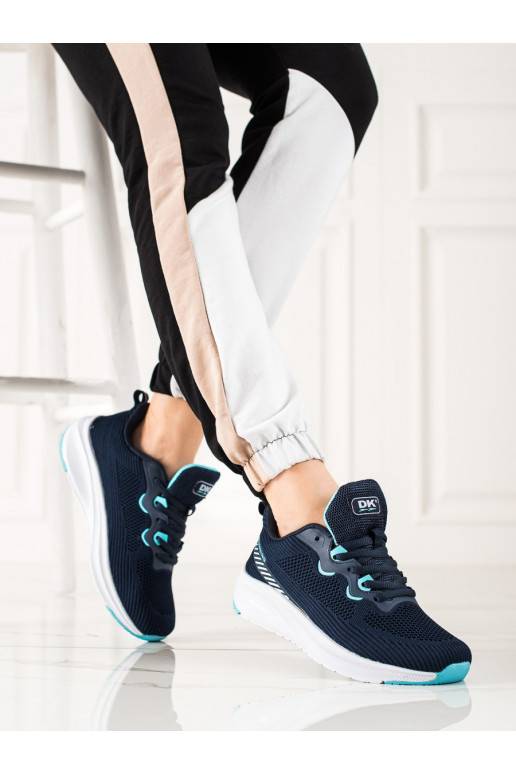 Sportinio stiliaus moteriški bataie su platforma DK