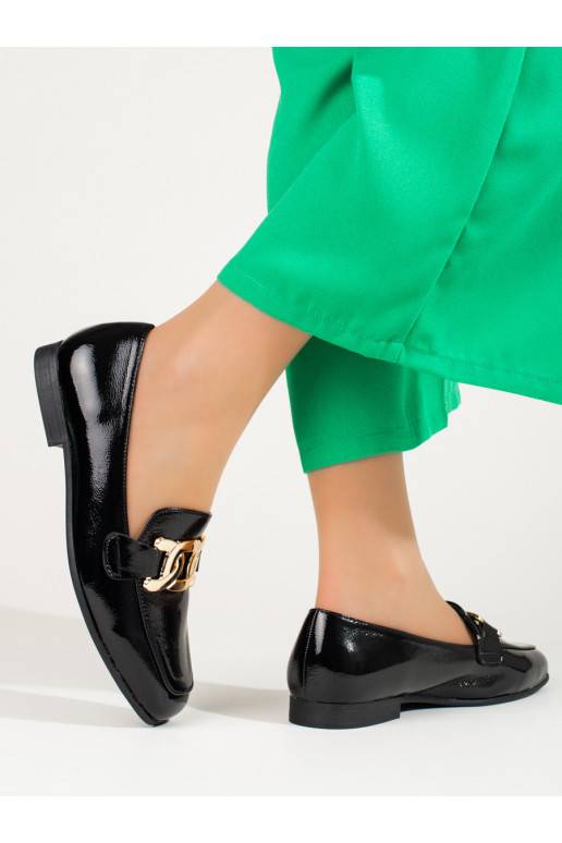 su lako efektu juodos spalvos moteriški pusbačiai su grandinėle Shelovet