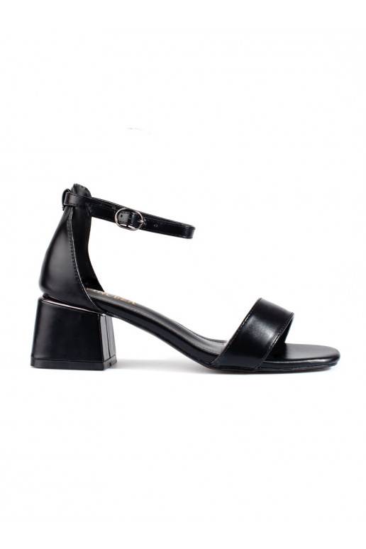 juodos spalvos  sandalai žemu kulnu Vinceza