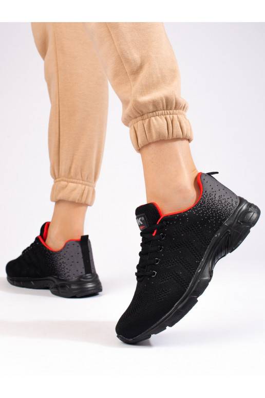  juodos spalvos sportiniai batai Dk