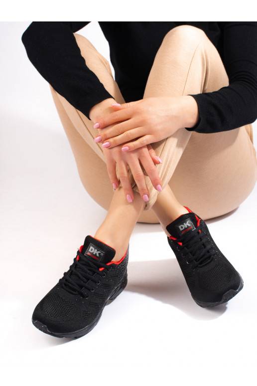  juodos spalvos sportiniai batai Dk