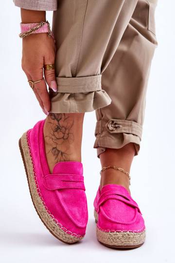 Ryškios zomšinės espadrilės...
