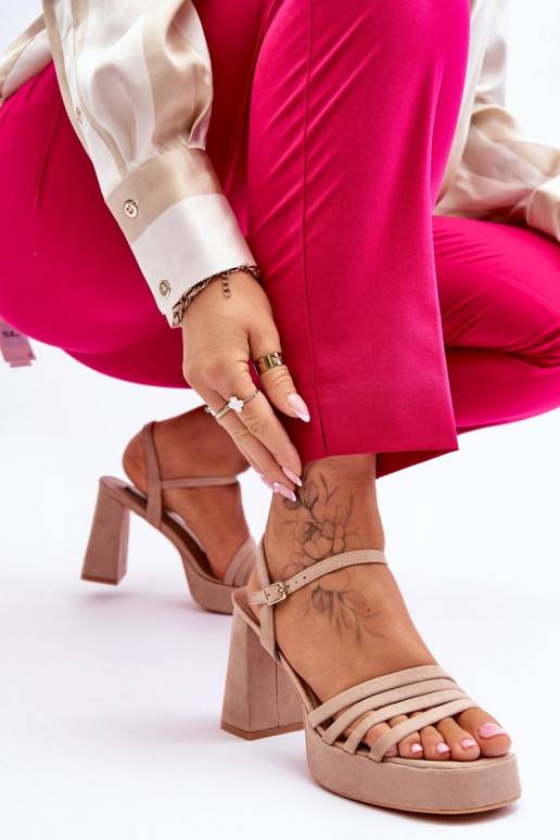 Zomšinės aukštakulnės basutės su...