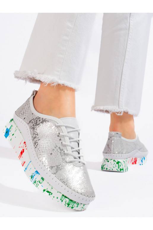    moteriški pusbačiai  Shelovet