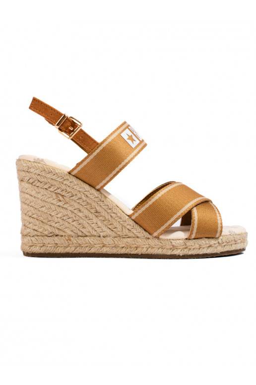 smėlio spalvos sandalai  BIG STAR LL274883