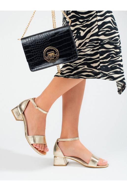 Sandalai auksinės spalvos su kulniuku...