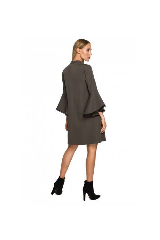 Klasikinė suknelė su dailiomis...