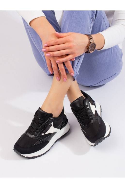 Sportiniai batai su aukšta platforma... Sportiniai batai su aukšta platforma...