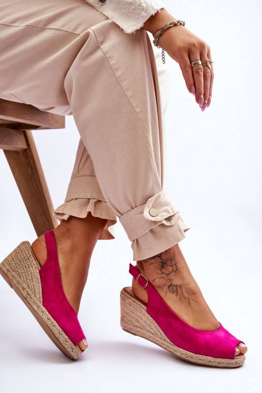 Rožinės spalvos zomšinės basutės... Rožinės spalvos zomšinės basutės...